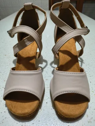Scarpe da ballo beige