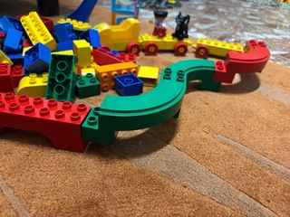 LEGO DUPLO - SET X 80 PEZZI - RAGAZZA E GATTO