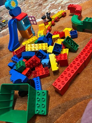 LEGO DUPLO - SET X 80 PEZZI - RAGAZZA E GATTO