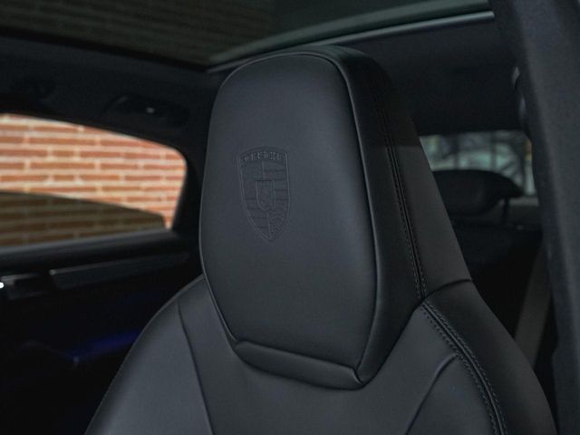 Porsche Cayenne E-Hybrid Platinum Edition