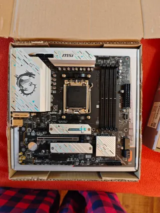 Placa Base MSI B650M Gaming Plus WIFI AM5