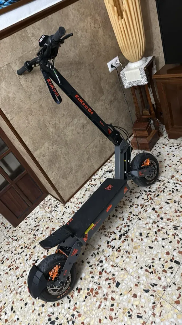 Monopattino Elettrico KUGOO G4