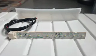 Cajones, luz, puertas y display AEG Santos