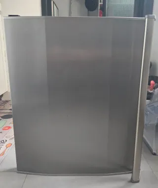 Cajones, luz, puertas y display AEG Santos