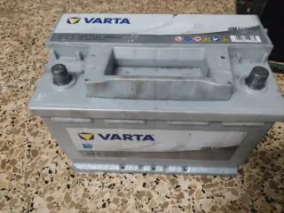 Batería Varta Silver Dynamic 12V 77Ah 780A