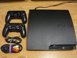 PlayStation 3 + 14 juegos