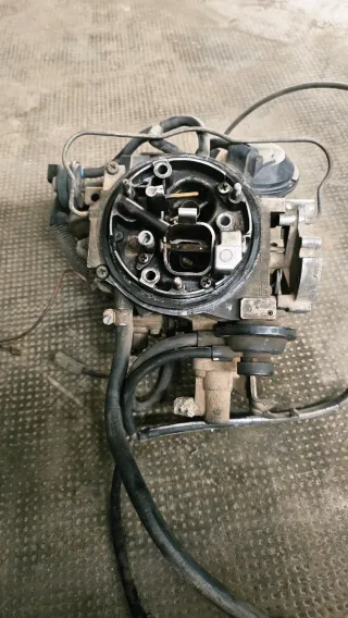 Carburador Pierburg 2E