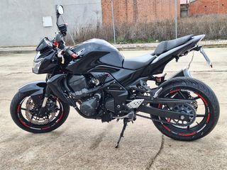 Kawasaki Z750