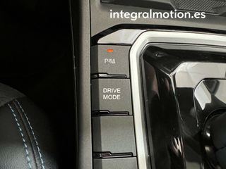 SsangYong Korando E-MOTION Limited Auto