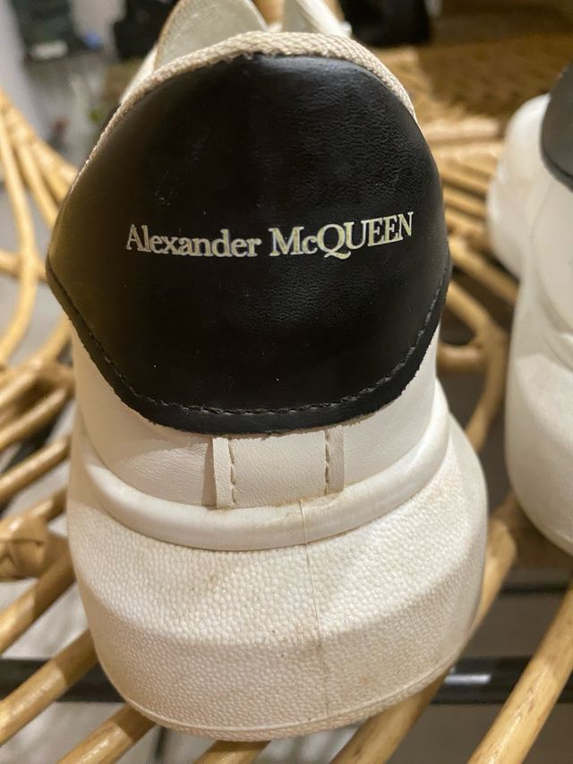 Alexander McQueen Zapatillas Blancas y Negras