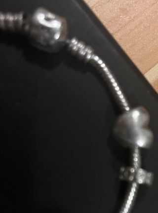 Pulsera Pandora Plata Corazón y Charm