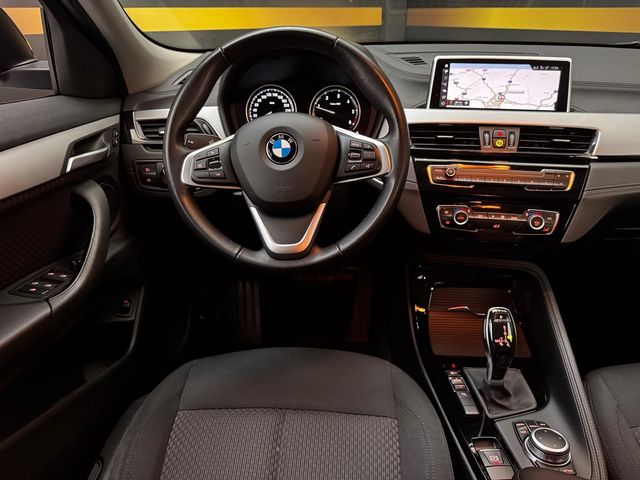 BMW X2 sDrive18d Business Auto