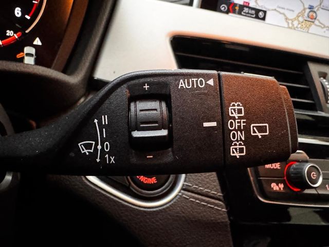 BMW X2 sDrive18d Business Auto