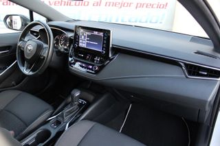 TOYOTA Corolla 1.8 125H ACTIVE TECH E-CVT