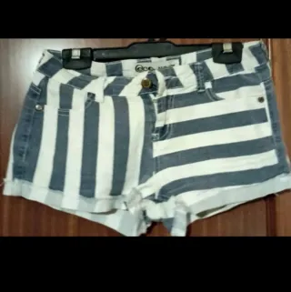 Pantalones cortos vaqueros a rayas