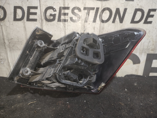 PILOTO TRASERO IZQUIERDO SEAT ARONA Style | 09.17