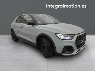 Audi A1 citycarver Black line 35 TFSI 110kW S tr