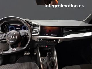 Audi A1 citycarver Black line 35 TFSI 110kW S tr