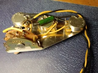 Electrónica Guitarra Stratocaster