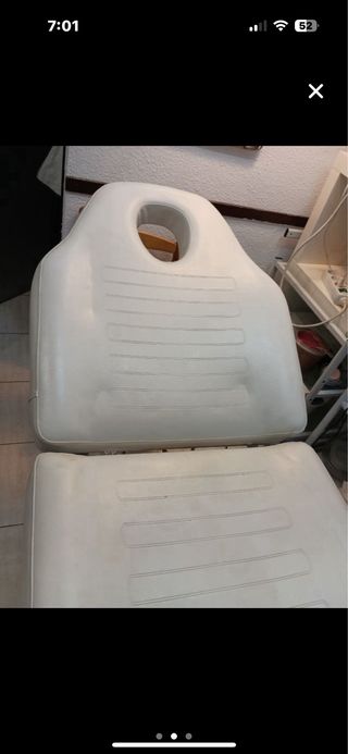 camilla para estética o pedicura moderna