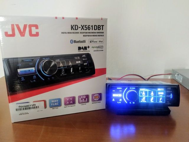 Autoradio JVC con bluetooth USB e radio dab