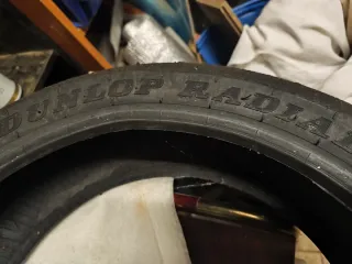 Neumático Slick 100