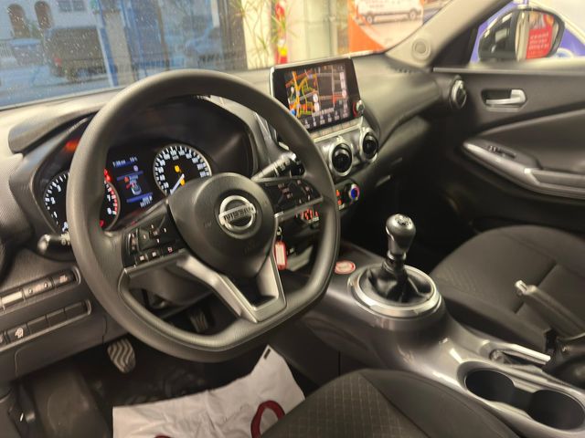 NISSAN Juke DIG-T 6MT N-Connecta