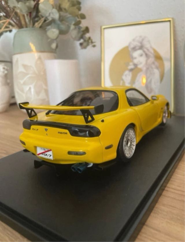 Mazda RX7 1:18 Rs