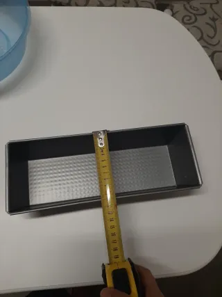 Molde para hornear metálico