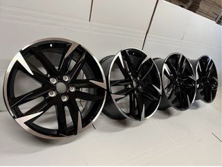 4 Llantas Toyota C-HR Modelo GR 19x7.5 (2016-2025)
