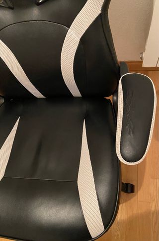Silla de escritorio Talius Negra y Blanca