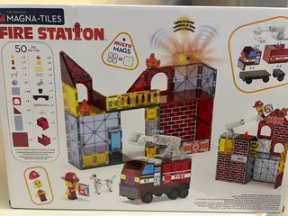 Magna-Tiles Estación de Bomberos 50 Piezas