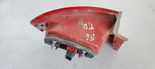 PILOTO TRASERO DERECHO VOLKSWAGEN PASSAT BERLINA