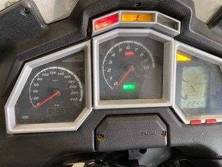Aprilia Caponord 1000