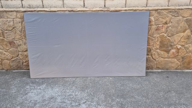 Pantalla de proyección casera