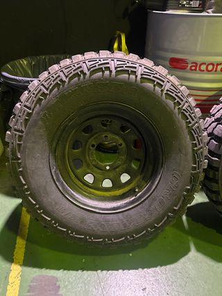 Llantas y Neumáticos Patrol 265/75 R16