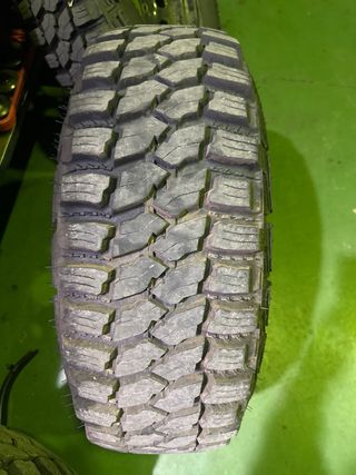 Llantas y Neumáticos Patrol 265/75 R16