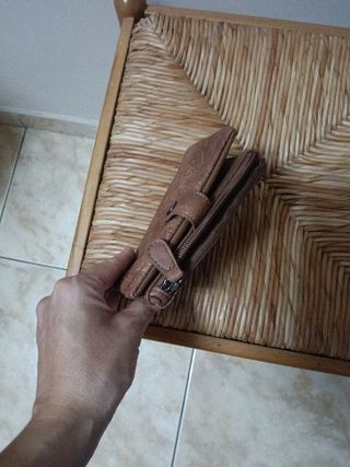 Monedero billetero mujer con grabado