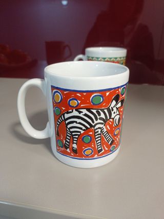 3 Tazas Cerámica Diseño y cuberteria