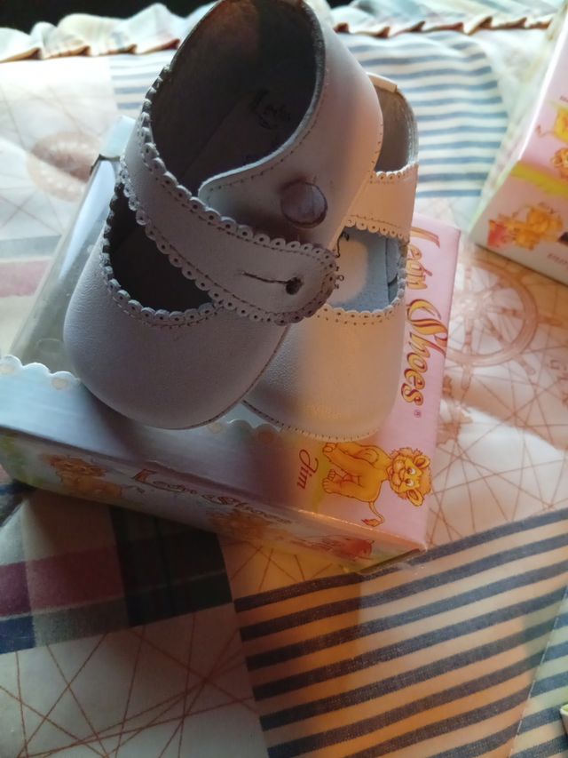 Zapato bebé León Shoes