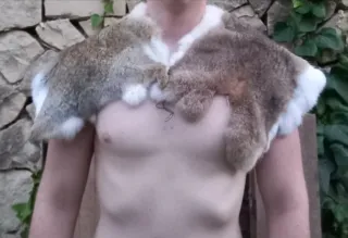 Capa Ligera con Piel atrezo medieval