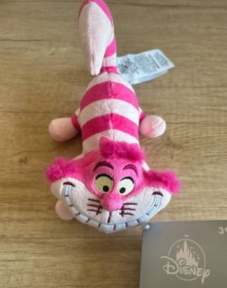 imán hombro disneyland paris gato de alicia