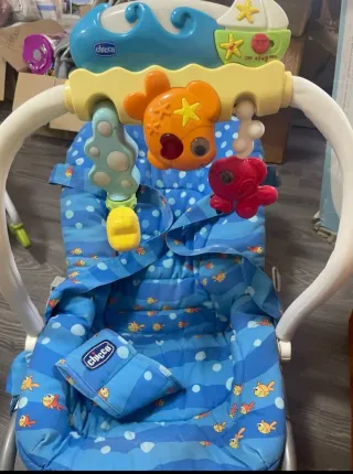 Hamaca bebé Chicco new dreams, con música