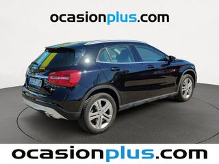 Mercedes-Benz GLA 200 d Urban 100 kW (136 CV)