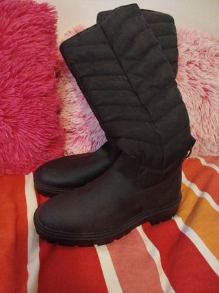 Botas de agua negras