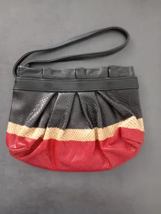 Pochette donna effetto pitone