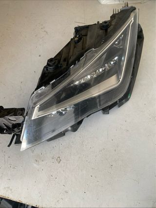 Faro Seat Leon 5F1 5F1941007