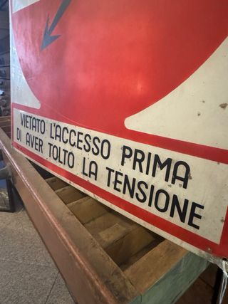 Targa industriale vietato accesso lamiera serigrafata 40x33cm