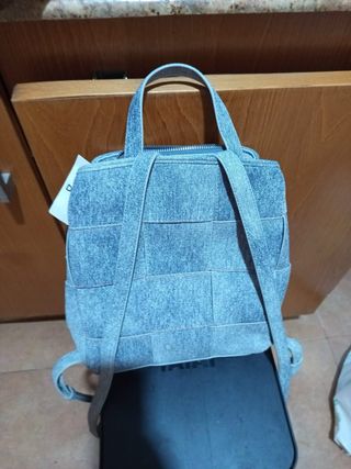 Mochila Desigual efecto piel vaquero