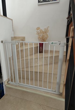 Barrera seguridad escalera 75-108 cm